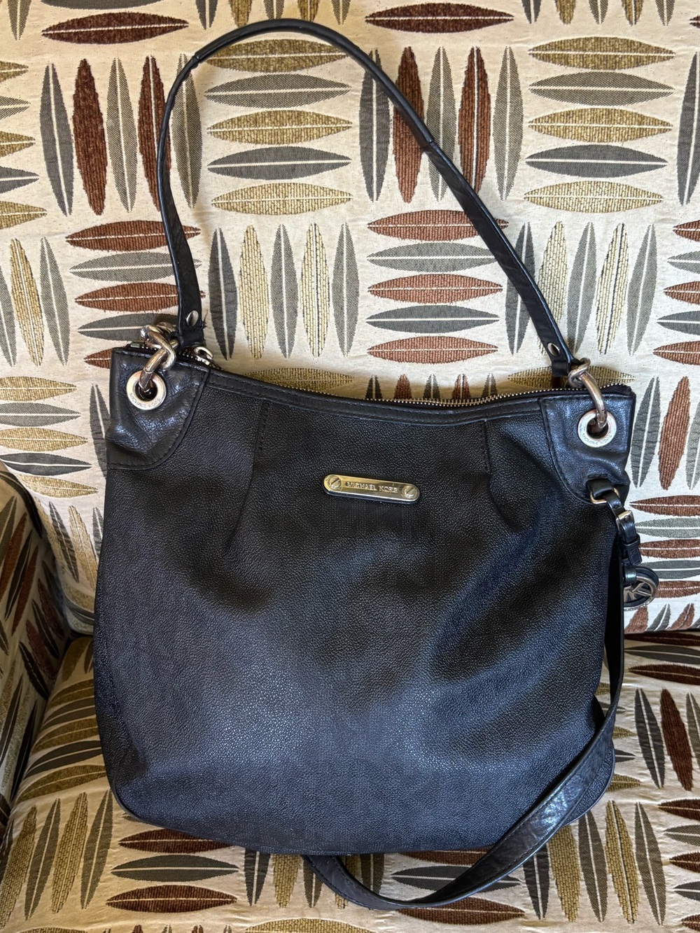 Michael Kors Black Jet Set Signature Convertible Shoulder Bag